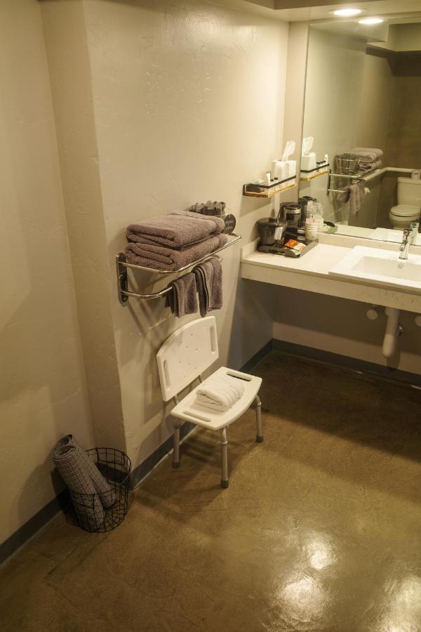 Americana Modern Hotel Redding Luaran gambar