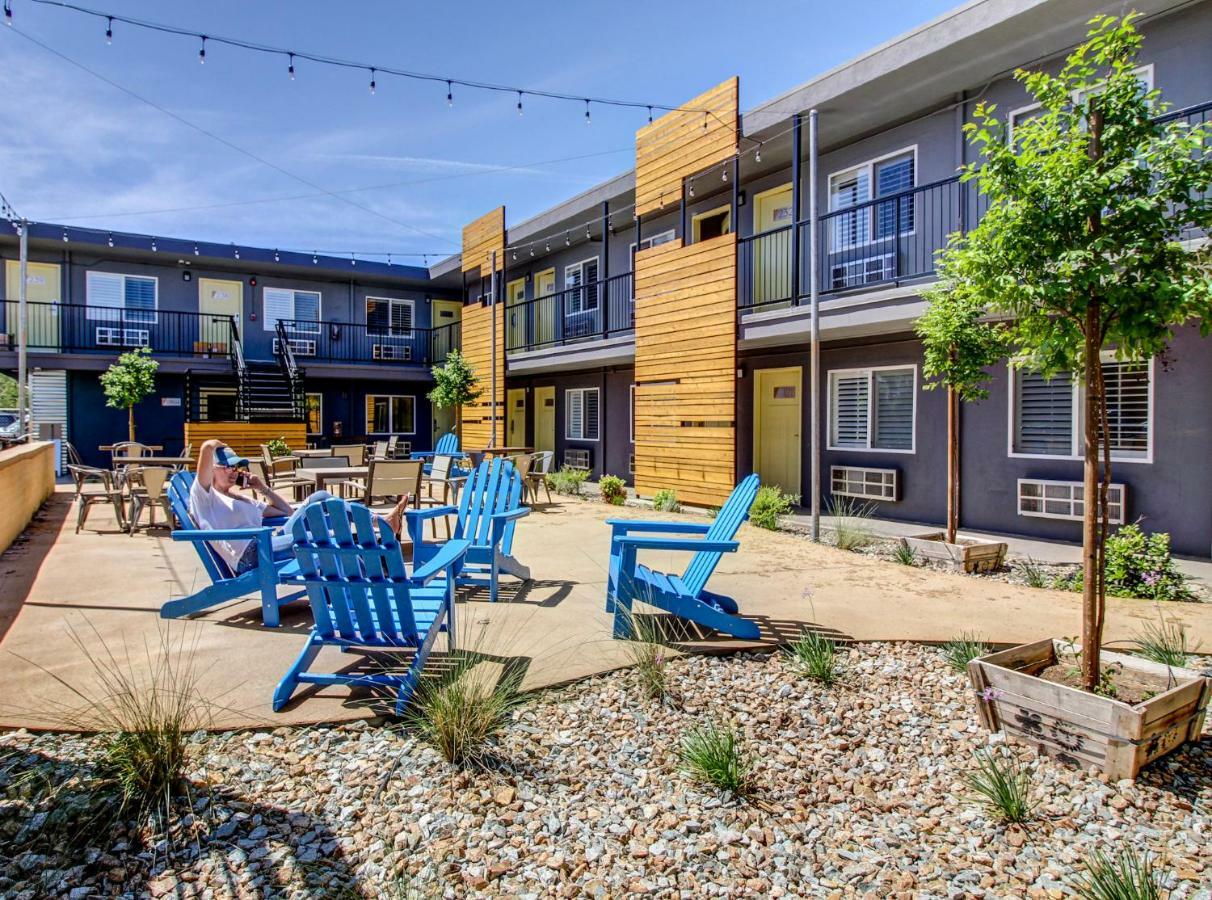 Americana Modern Hotel Redding Luaran gambar