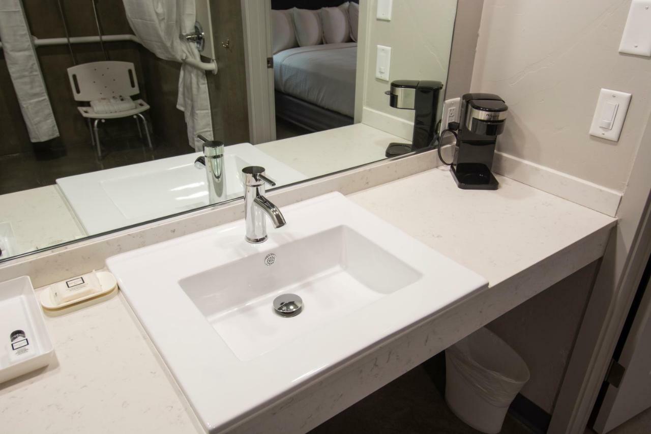 Americana Modern Hotel Redding Luaran gambar